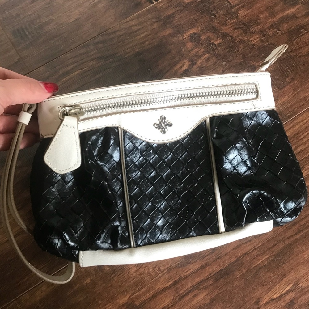 Vera Wang simply Vera weaved wristlet clutch purse